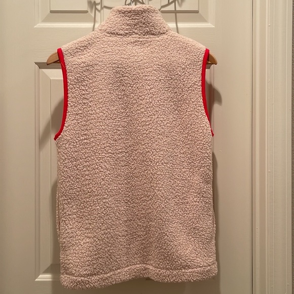PINK Victoria's Secret Limited Edition Sherpa Campus Vest Jacket - Picture 3 of 4